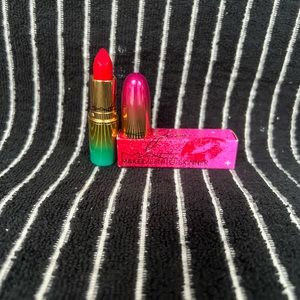 Mac Maker x Bennidrama7- BNIB